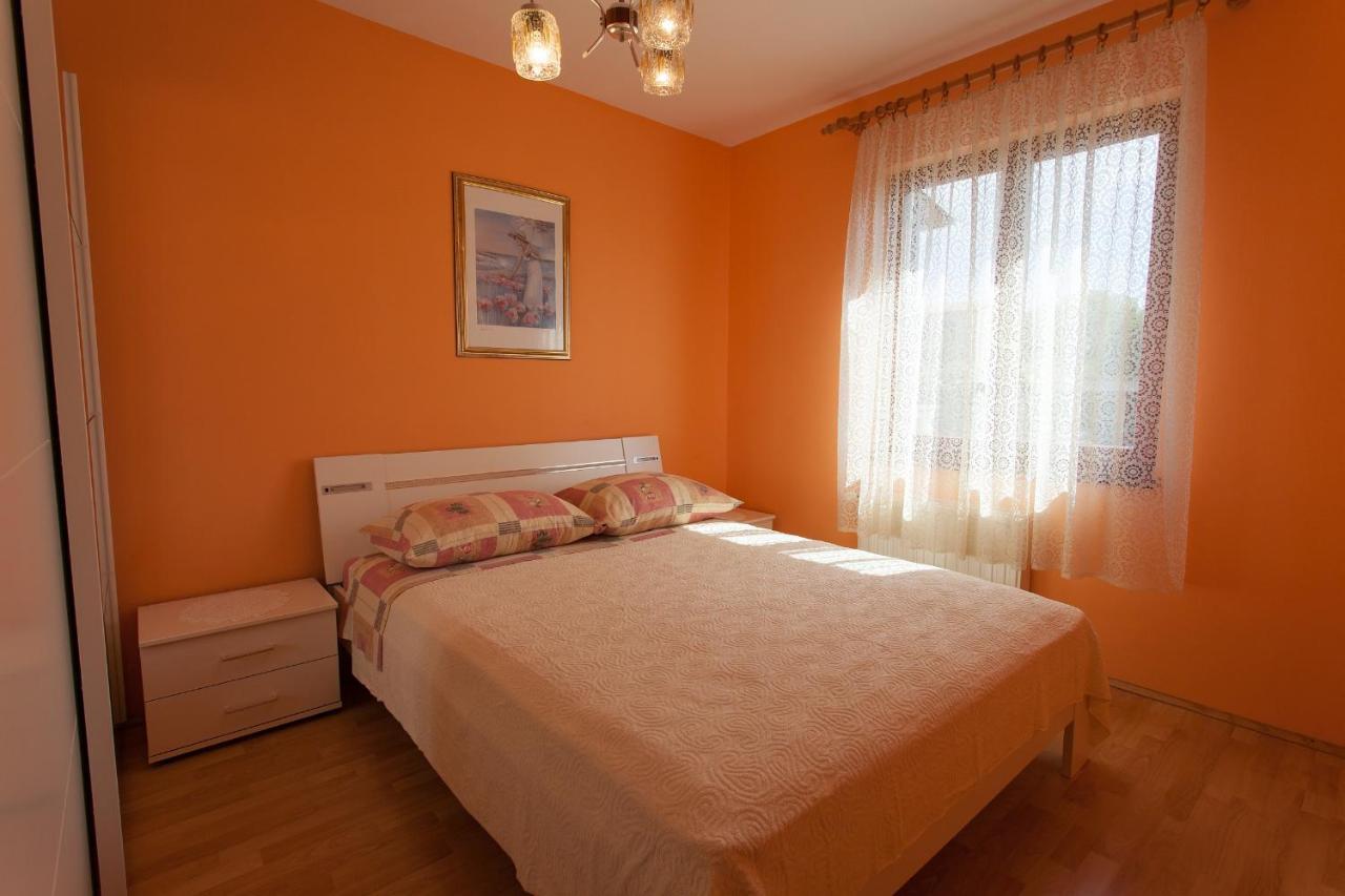 מאלינסקה Apartments Nedeljka מראה חיצוני תמונה