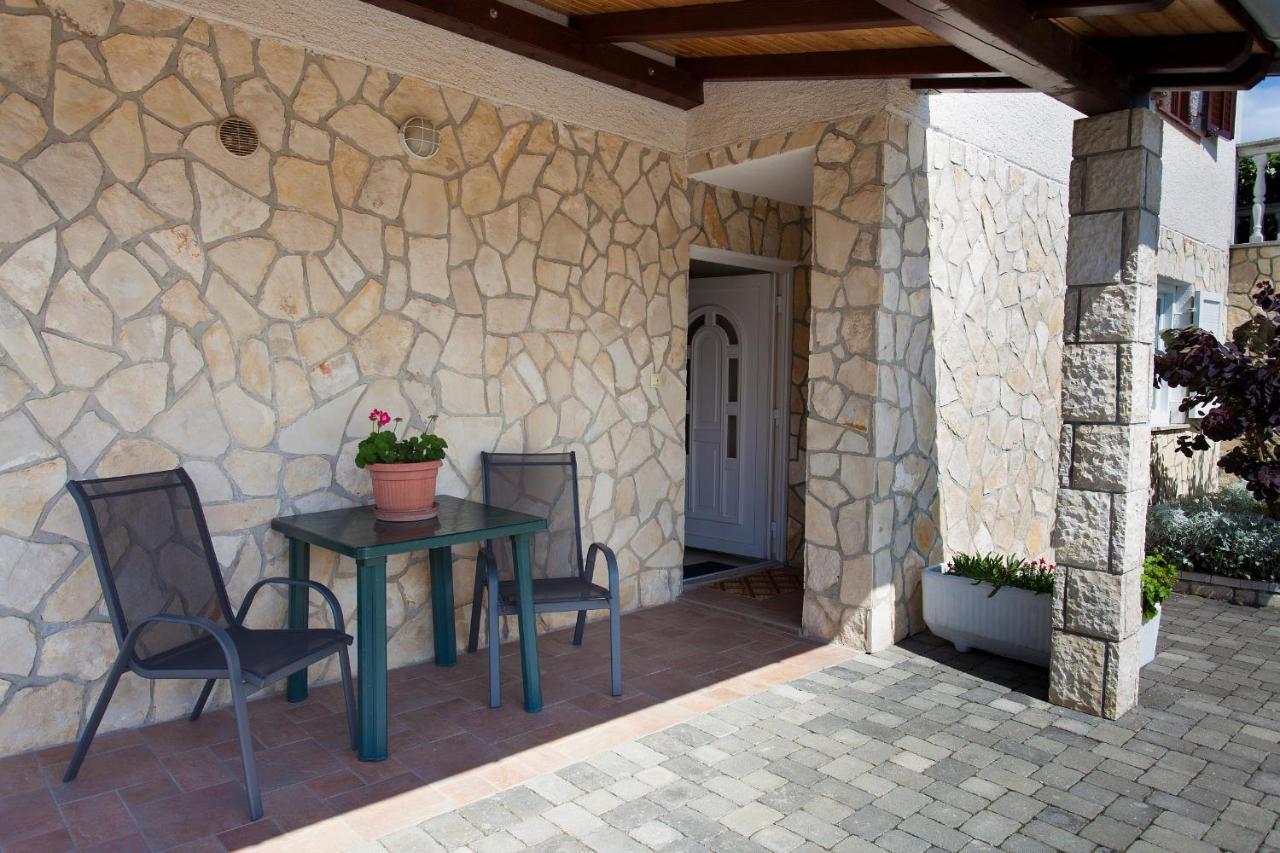 מאלינסקה Apartments Nedeljka מראה חיצוני תמונה